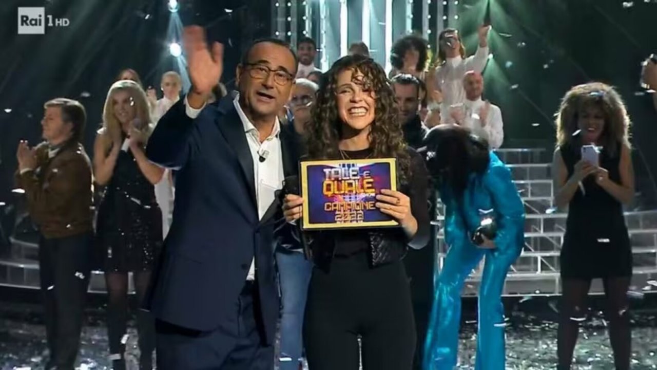 Tale e Quale Show 2023, Ilaria Mongiovì vince il Torneo dei campioni: Maria De Filippi telefona in diretta
