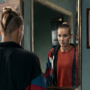 Suburræterna: Yamina Brirmi in una scena