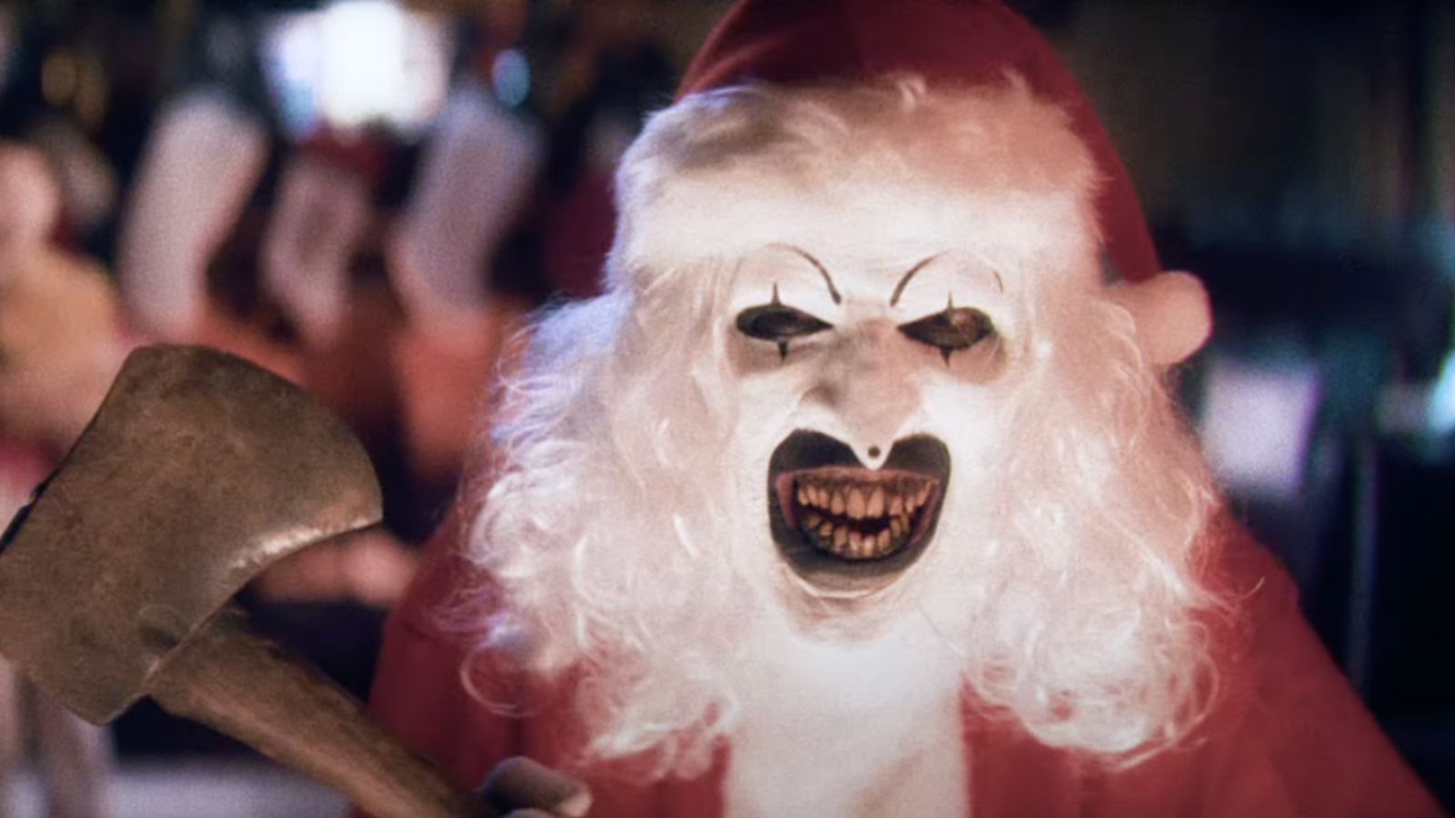 Terrifier 3: Art the Clown è un Babbo Natale sanguinario nel trailer dell'horror