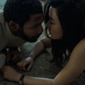 Mr. & Mrs. Smith: Maya Erskine, Donald Glover in una foto