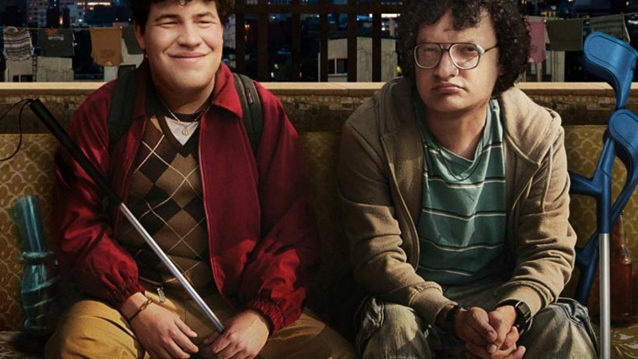 Ojitos de Huevo (Nothing to See Here), la recensione: l’amore è cieco, ma a volte anche la risata