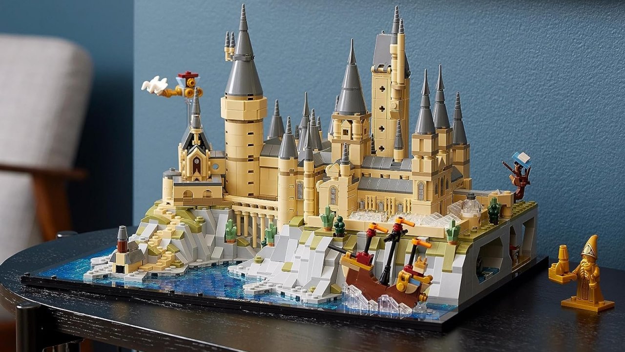 Set LEGO Harry Potter: Castello di Hogwarts a un super prezzo