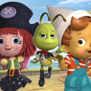 Pinocchio and Friends: Pinocchio, Ffreeda e il Grillo Parlante in una foto della serie TV