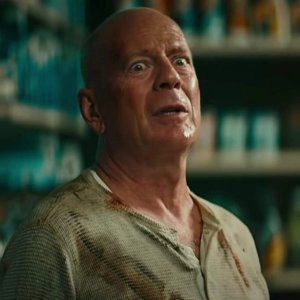 Assassin: Bruce Willis in una scena