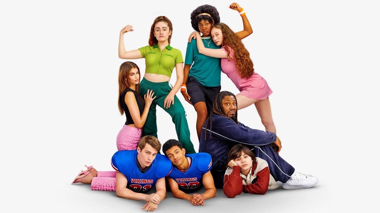 Bottoms, la recensione: Ayo Edebiri, Rachel Sennott e una teen comedy che è pura rivoluzione