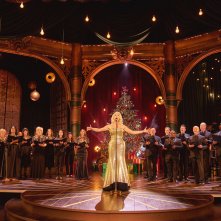 Il Natale di Hannah Waddingham: una scena dello speciale