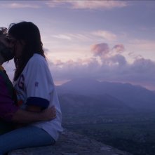 Il paese dei jeans in agosto: Pasquale Risiti, Lina Siciliano in una scena del film