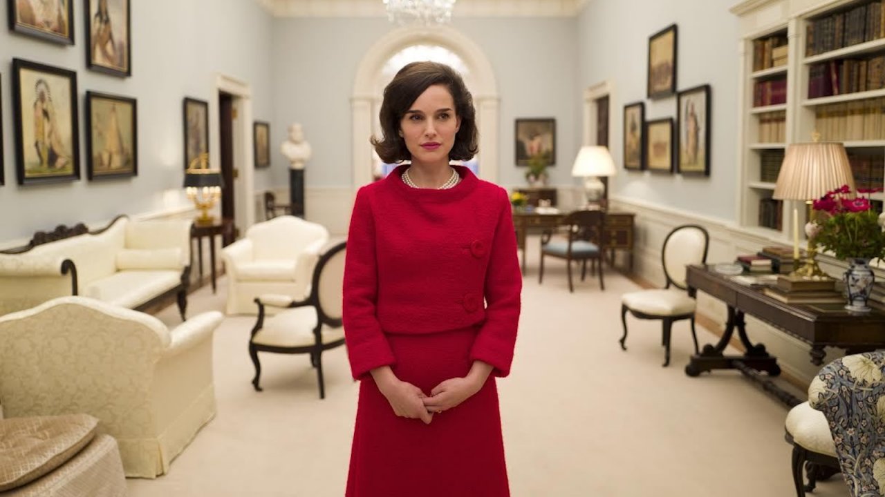 Jackie: perché recuperare in streaming il capolavoro di Pablo Larraín