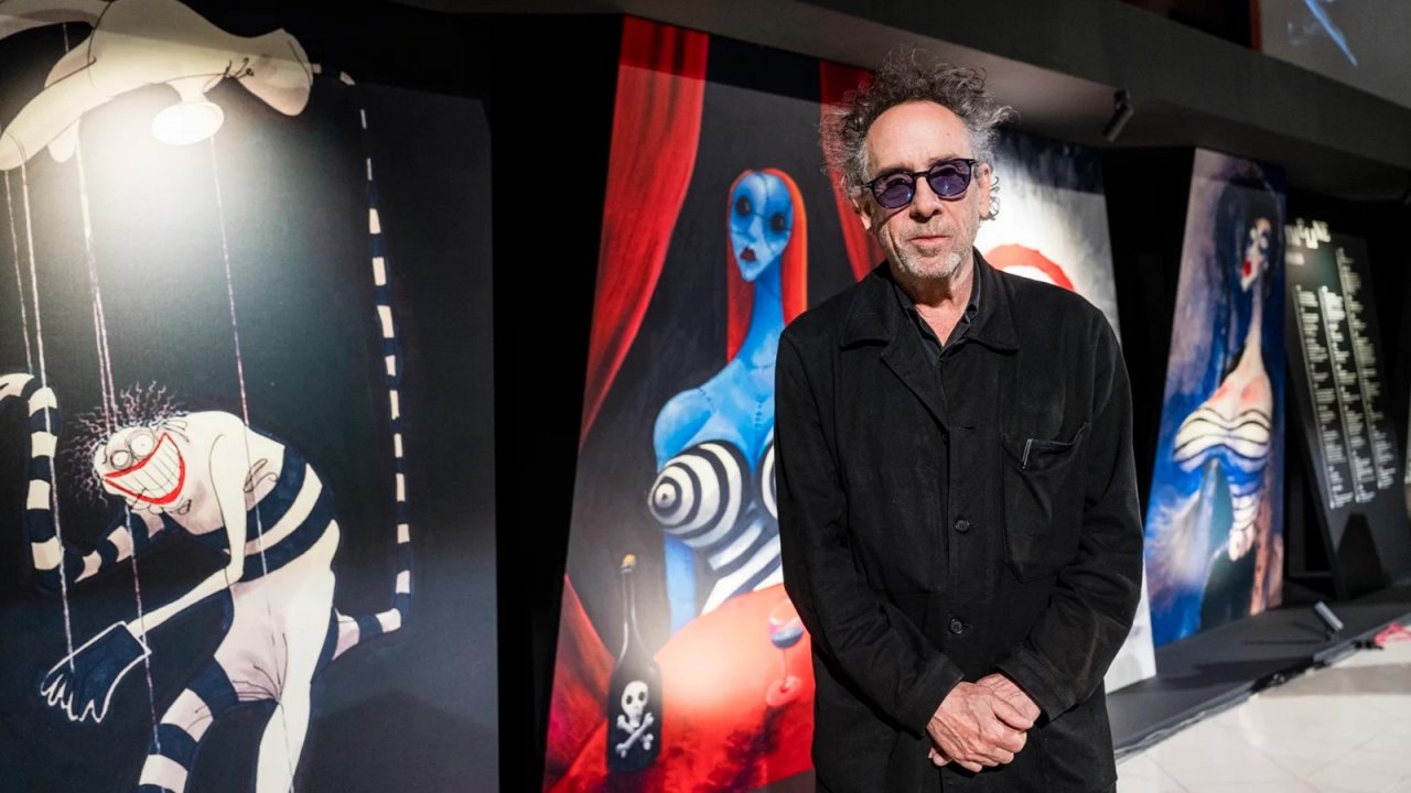 Tim Burton da Pee Wee a Mercoledì: come ha colorato il cinema e la tv