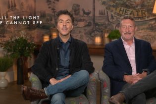 Tutta la luce che non vediamo: Shawn Levy e Steven Knight