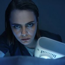 American Horror Story 12: Cara Delavigne in una scena