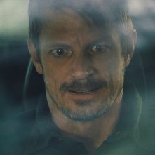 Silent Night - Il silenzio della vendetta: Joel Kinnaman in una foto