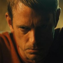 Silent Night - Il silenzio della vendetta: Joel Kinnaman in un primo piano