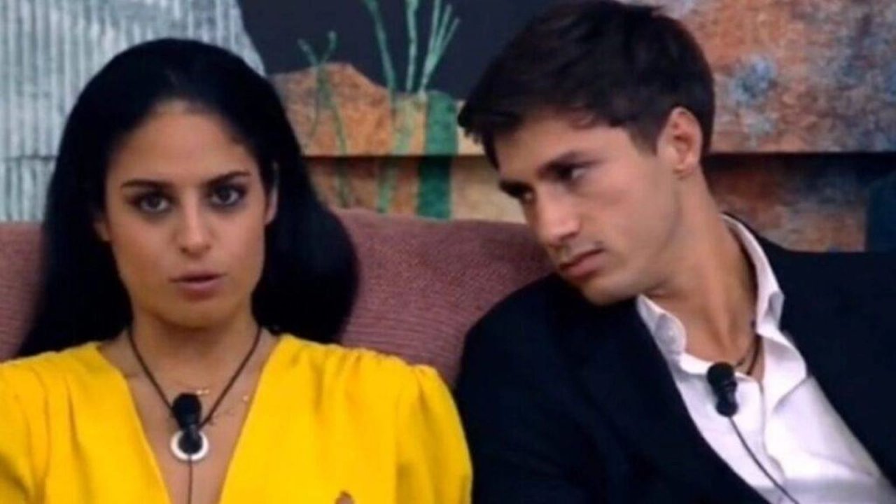 Grande Fratello: Mirko smaschera Greta: 'Per amore ho accettato che dormisse con il suo ex'