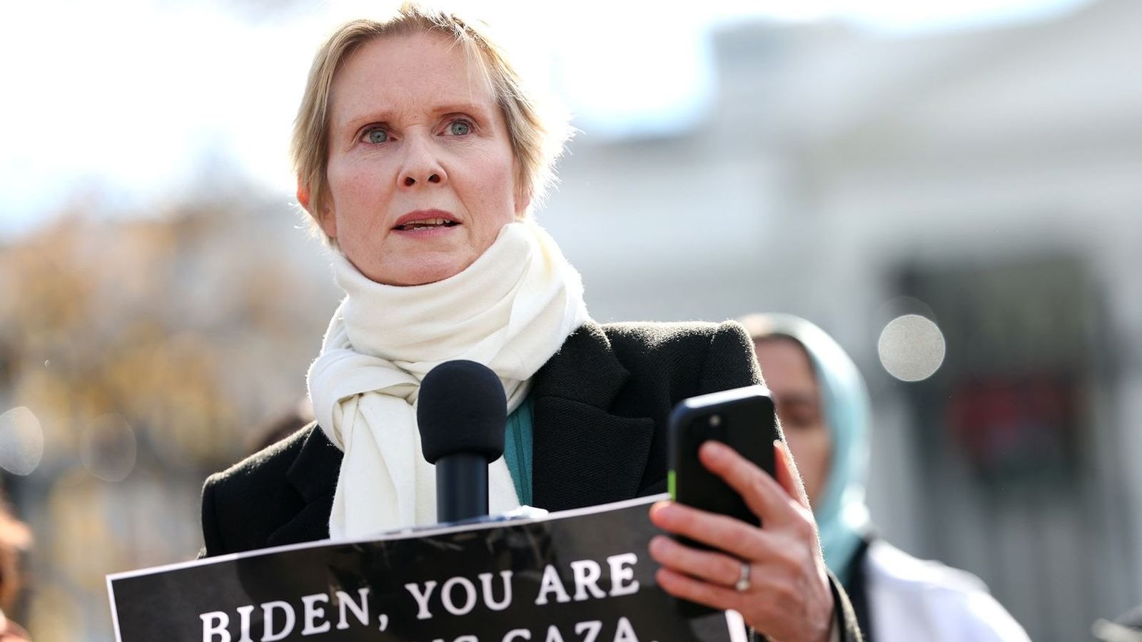 Sex and the City: Cynthia Nixon in sciopero della fame, chiede il cessate il fuoco a Gaza