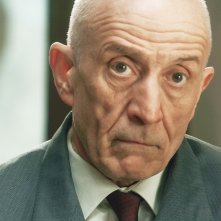Gli altri: Peppe Servillo in un primo piano