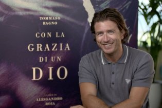 Con la grazia di un dio: Alessandro Roia
