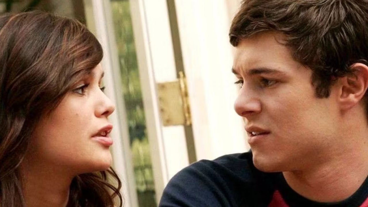 Adam Brody si pente del suo comportamento poco professionale sul set di The O.C: 'Non mi coinvolgeva più'