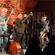 Kyle Eastwood si esibisce al Porto Urbano - EDIt di Torino col suo quintetto jazz