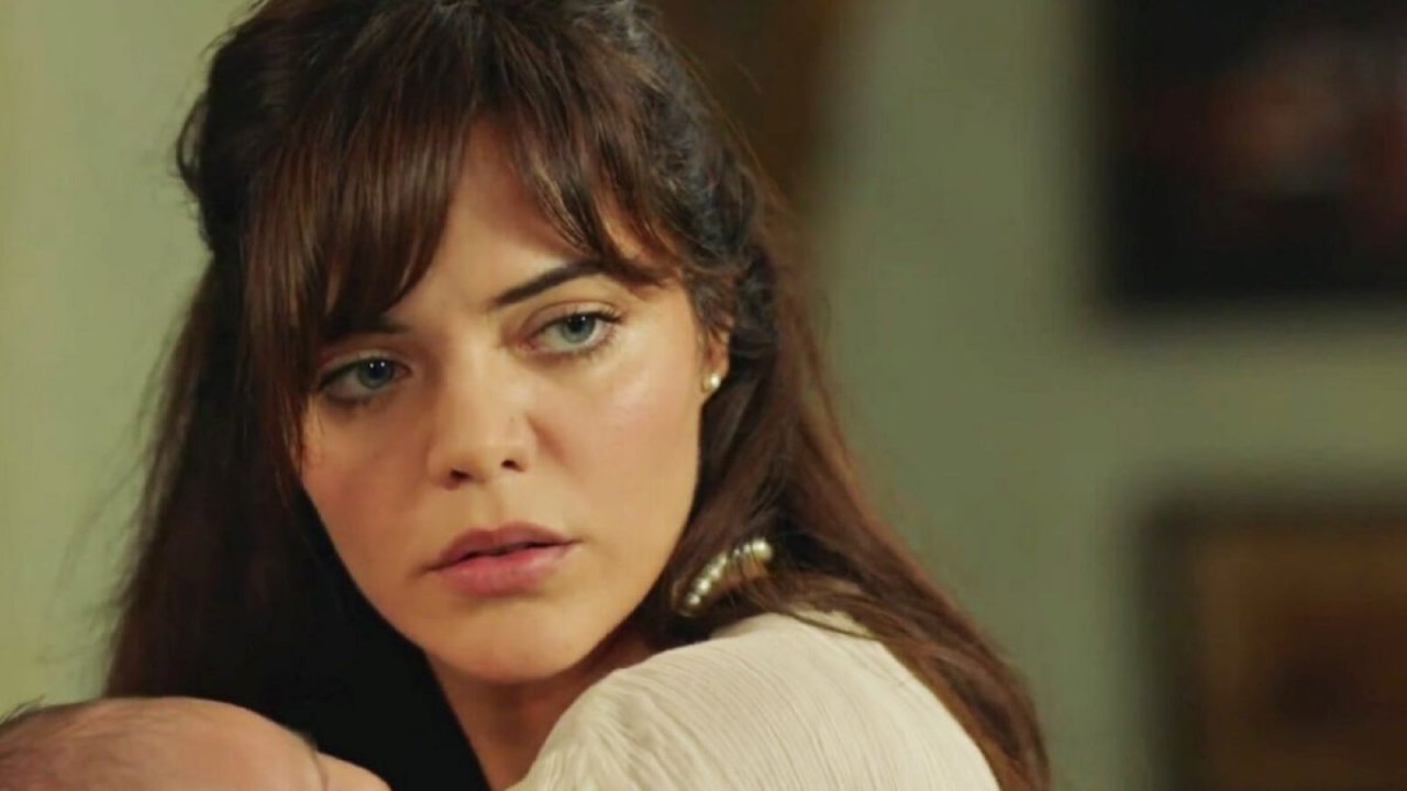 Terra Amara anticipazioni 4 dicembre: Zuleyha lascia la città, la disperazione di Demir