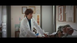 Succede anche nelle migliori famiglie - Trailer