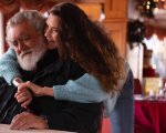 Improvvisamente a Natale mi sposo: clip esclusiva con Diego Abatantuono, Carol Alt e il Mago Forest