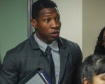 Jonathan Majors, l'ex fidanzata: 'Minacciava di suicidarsi se non avessi fatto quello che chiedeva'