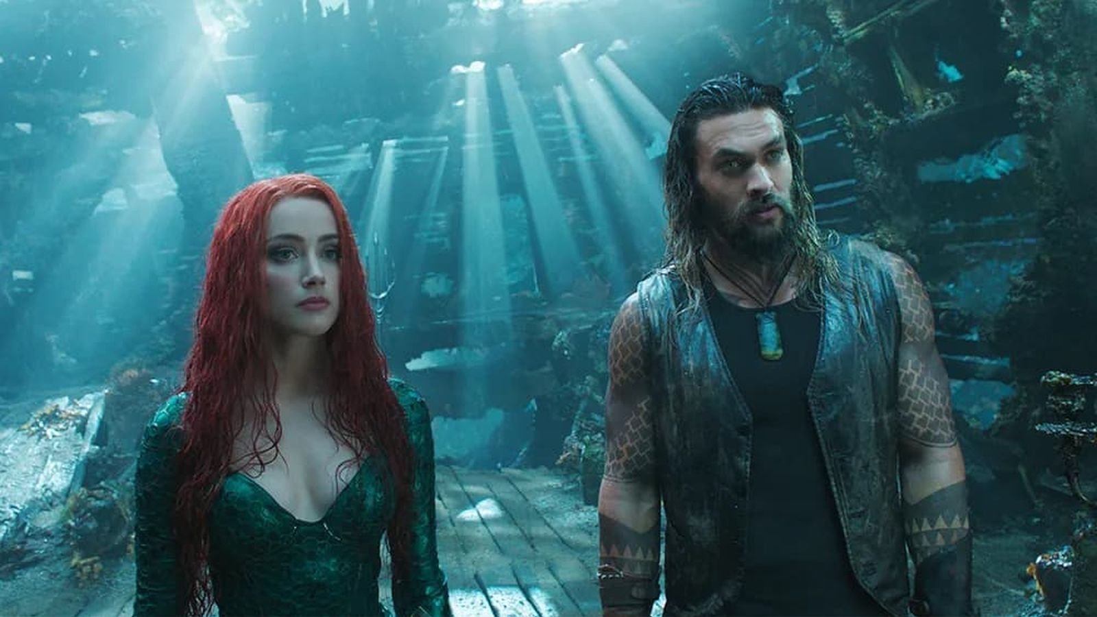 Aquaman e il regno perduto: Amber Heard appare 'devastata' nel nuovo promo