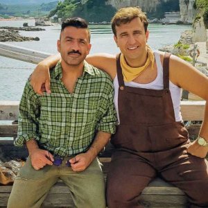 Come uno può scoglio: Pio e Amedeo in una foto del film