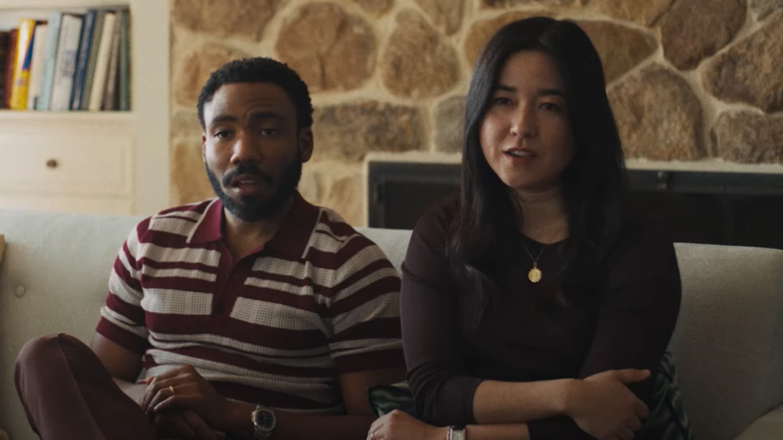 Mr. & Mrs. Smith: Donald Glover e Maya Erskine fingono di essere sposati nel teaser della serie