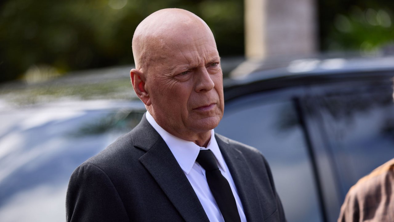 Bruce Willis, la moglie Emma Heming pubblica un libro sulla sua esperienza da caregiver