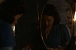 Napoli Milionaria - Clip (1)