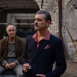 Napoli milionaria!: Michele Venitucci in una scena del film