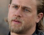 Charlie Hunnam rivela: 'Mi avevano offerto il ruolo di Freccia Verde'