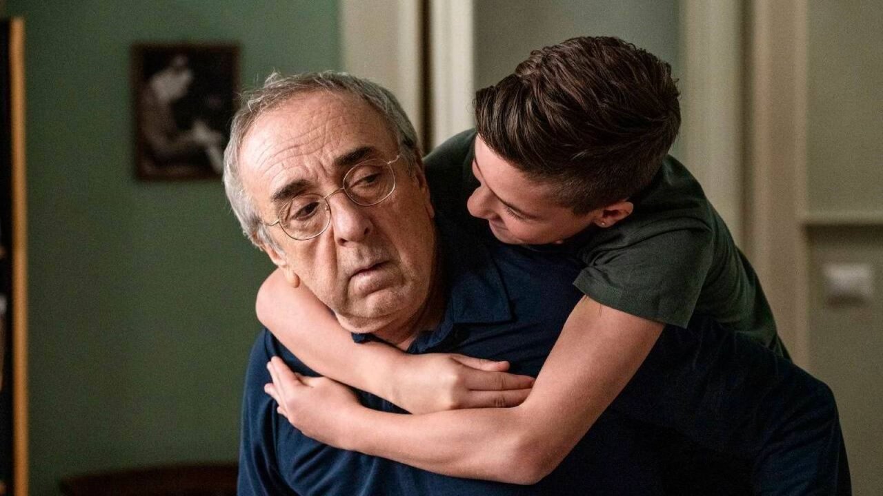 Il bambino nascosto stasera su Rai 3: trama e cast del film con Silvio Orlando diretto da Roberto Andò