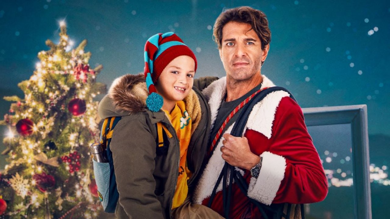 In fuga con Babbo Natale, la recensione: È meglio essere fessi che troppo furbi