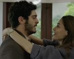 Interrupted - L'amore incompiuto è la nuova serie turca disponibile da oggi su Mediaset Infinity gratuitamente