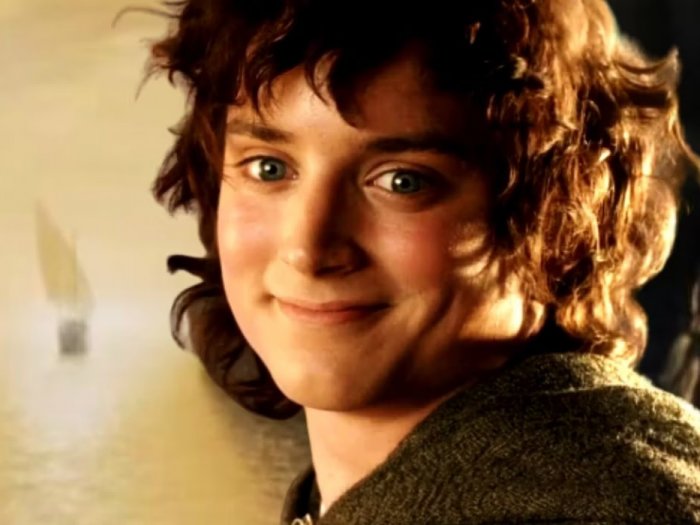 Elijah Wood, dopo 25 anni dal suo Frodo: “Ho iniziato solo ora Il Signore degli Anelli”