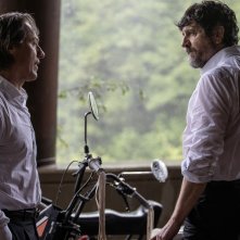 50 Km all'ora: Fabio De Luigi e Stefano Accorsi in un momento del film