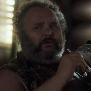 Crawlspace: C. Ernst Harth in una scena del film