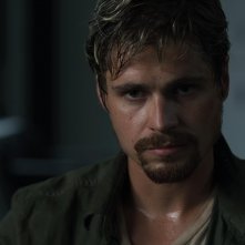 Crawlspace: Fletcher Donovan in una scena