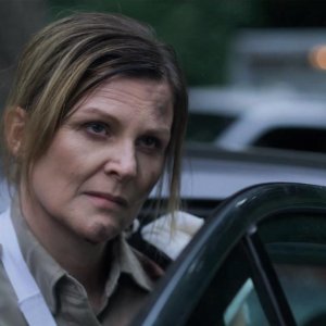 Crawlspace: Jennifer Robertson in una scena del film