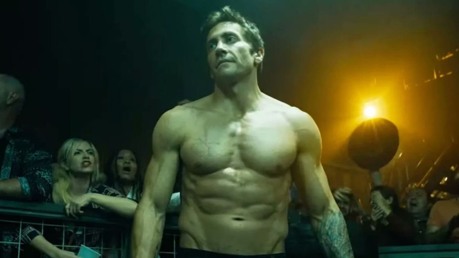 Il duro del Road House: Jake Gyllenhaal più muscoloso che mai nelle prime immagini del remake