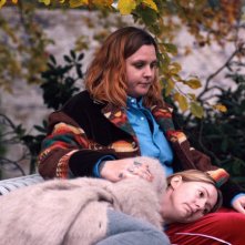 Grazie. E scusa, le due protagoniste