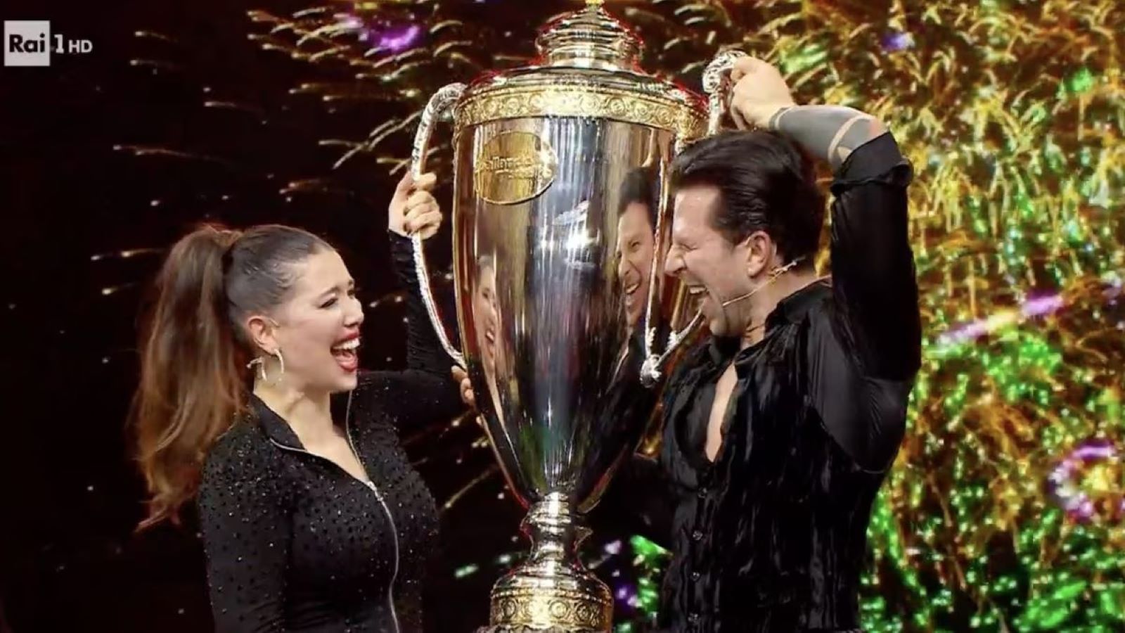 Ballando con le Stelle 2023: Wanda Nara e Pasquale La Rocca vincono il talent show dopo il blackout