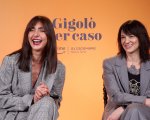 Gigolò per caso: Ambra Angiolini, Asia Argento e le fantasie sessuali delle donne
