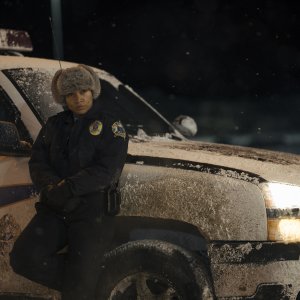 Kali Reis in una scena di True Detective - Night Country