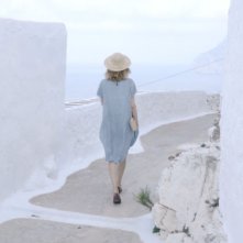 Grandmother's Footsteps: una foto del film