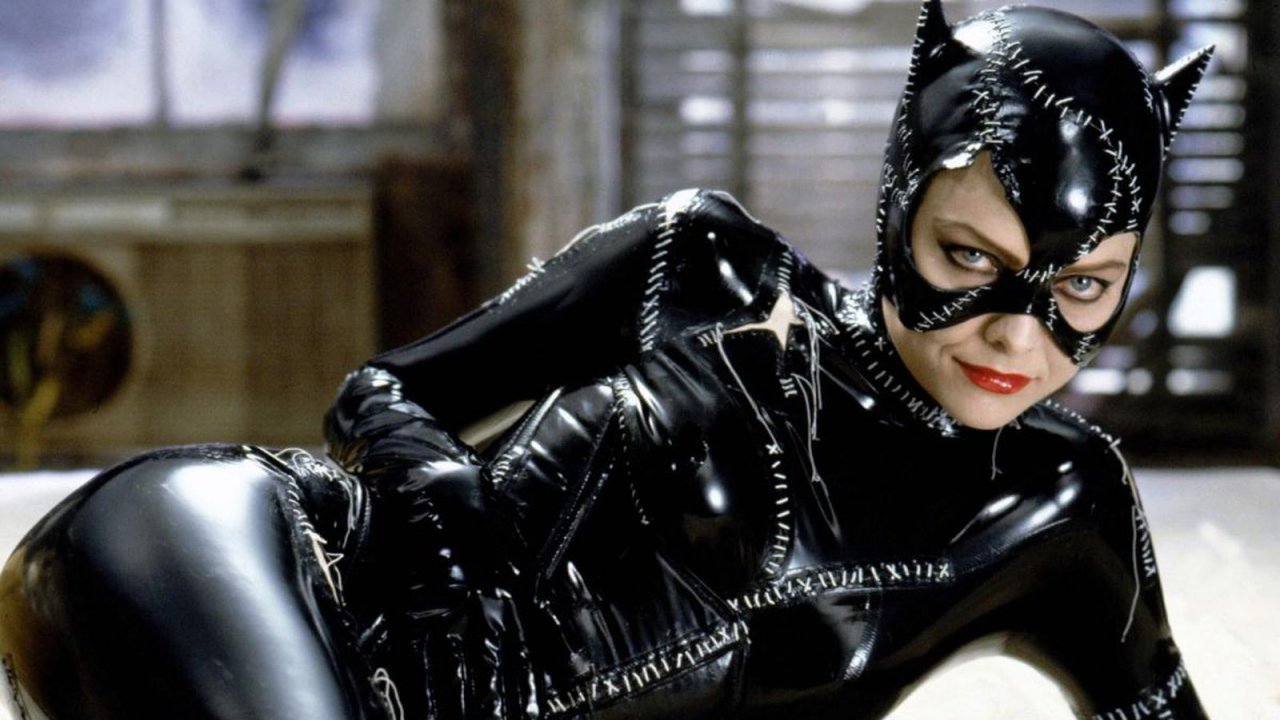 Tim Burton: il suo spinoff su Catwoman sarebbe stato 'un film da 18 milioni in bianco e nero'
