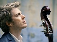 Kyle Eastwood: 'Nella vita mio padre Clint è molto più tenero dei suoi personaggi'